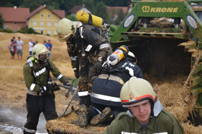 20130804_Brand Traktor_Schulleredt (63).jpg